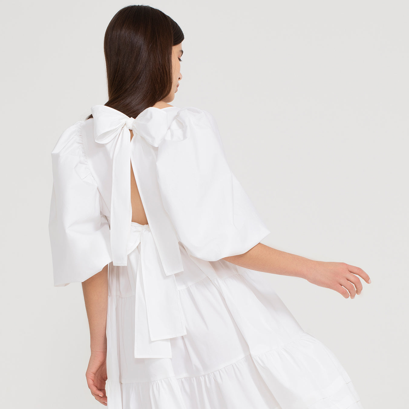 Lily Dress in white