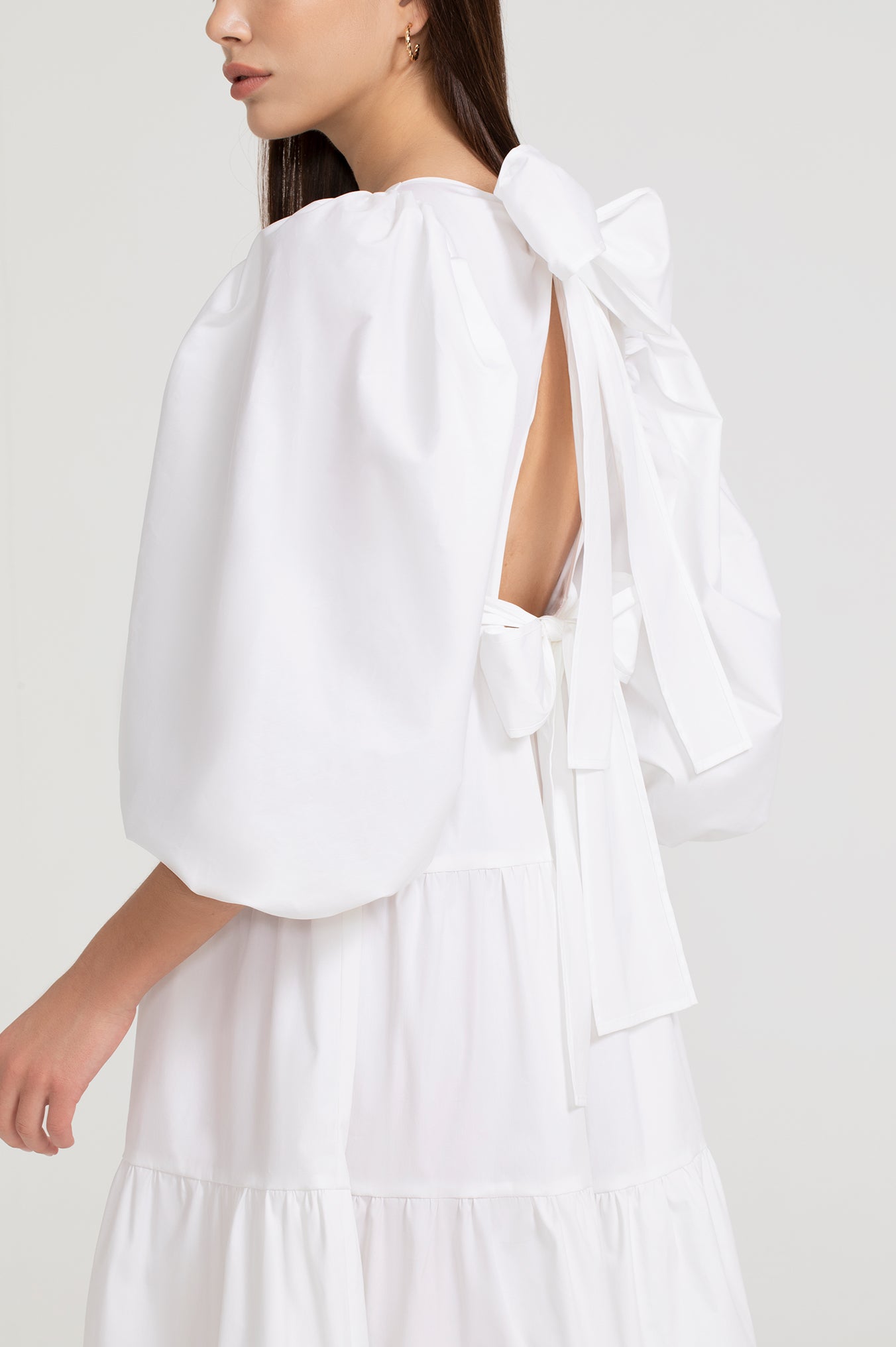 Lily Dress in white