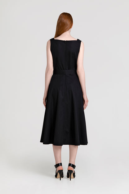 Rose dress in black