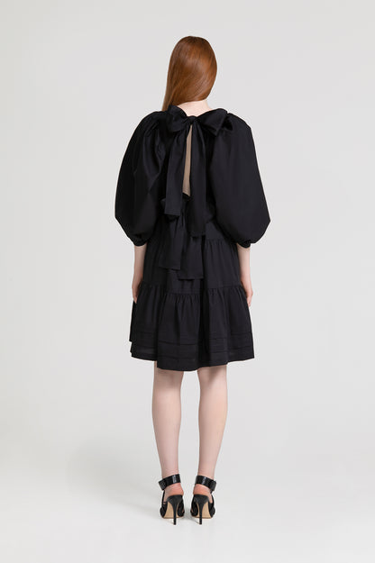 Lily Dress in black