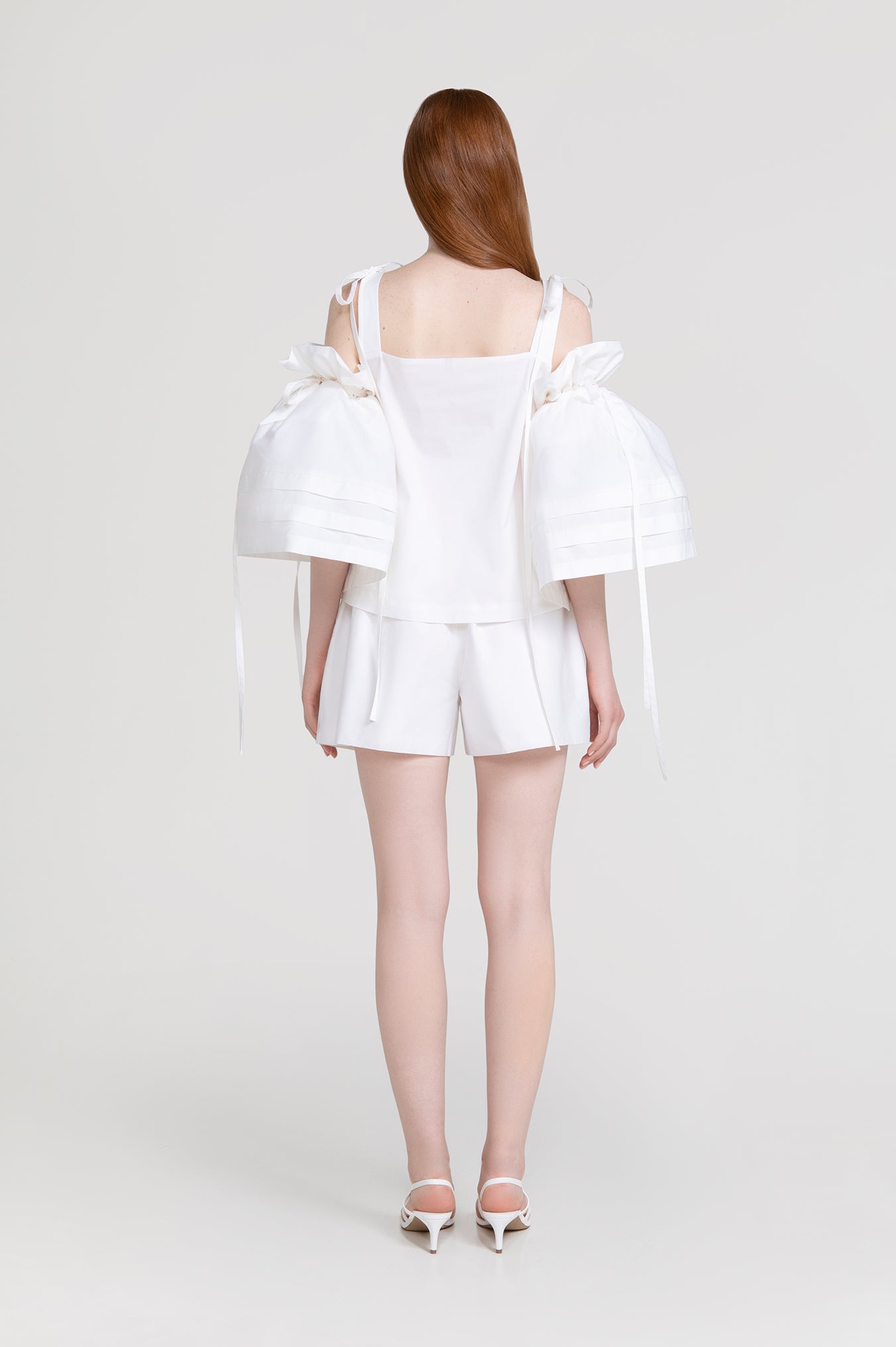 Magnolia Blouse in white
