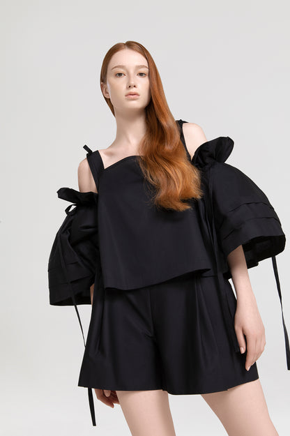Magnolia Blouse in black