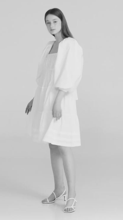 Lily Dress in white