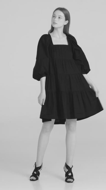Lily Dress in black